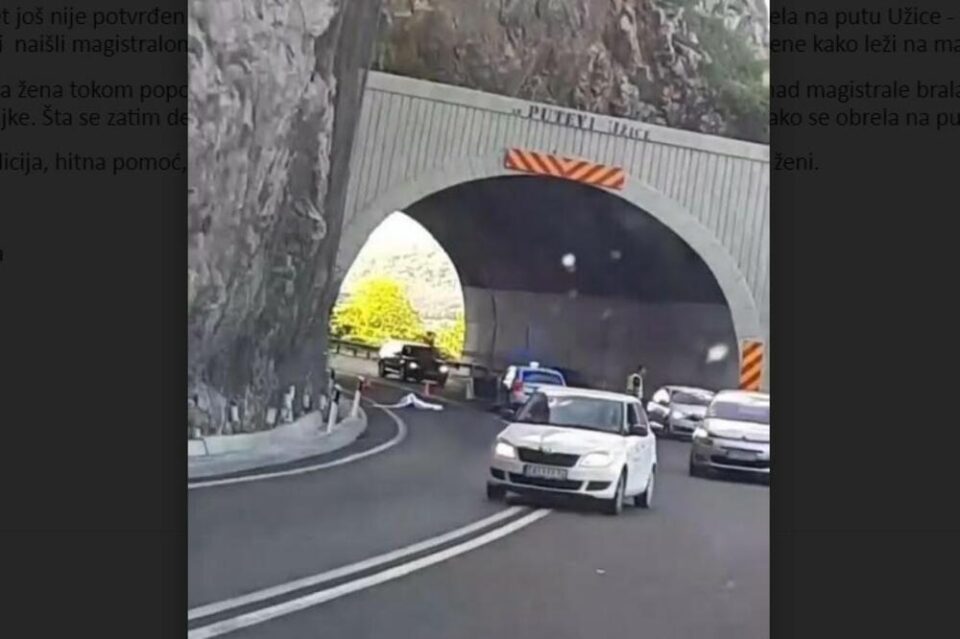 ФОТО: Жена падна од карпа директно на магистралниот пат- стравична сцена ги вознемири возачите на патот Ужице- Златибор