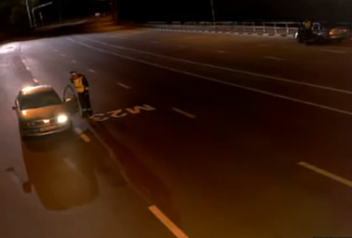 Полицаец среде ноќ запре сомнително возило – Она што следуваше е досега невидено! (ВИДЕО)