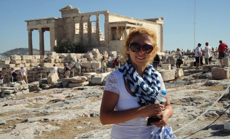 Македонката Јулијана им продава станови и куќи на Македонци во Грција: Со купен имот од 250.000 евра се добива златна виза
