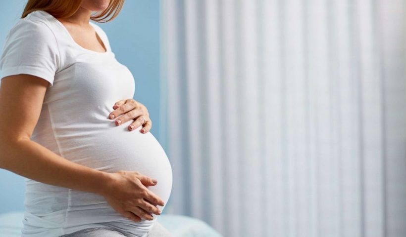 Еве што може да предизвика високиот притисок на мајката во бременоста