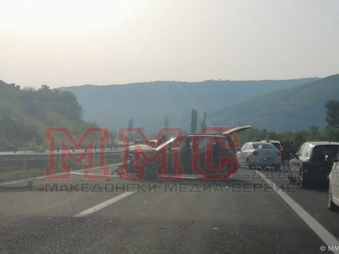 ФОТО: Утрово стравична сообраќајка на автопатот Тетово-Скопје