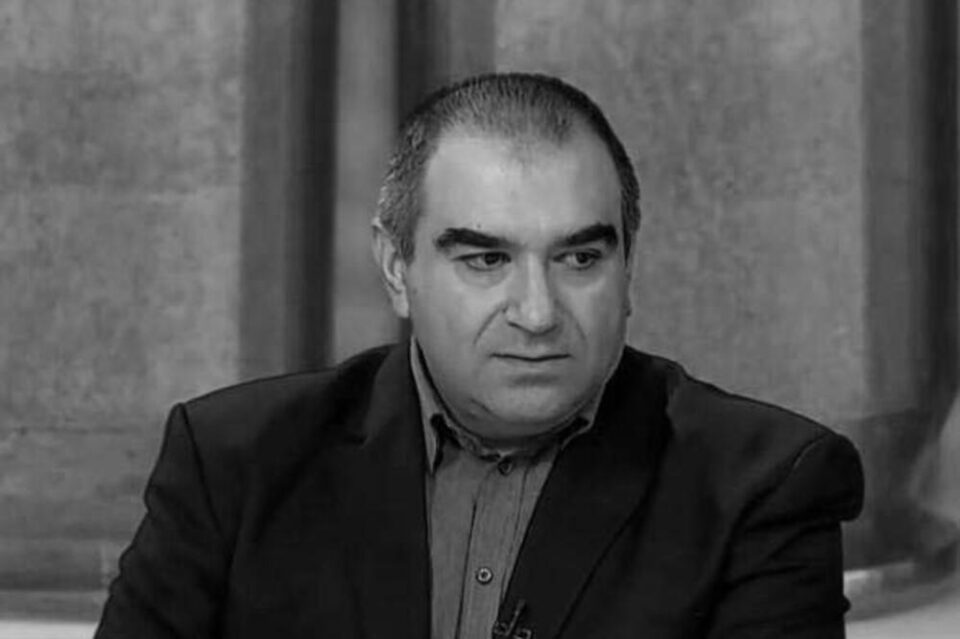 КОРОНАТА КОСИ: Вечерва на само 44 годишна возраст почина приватниот детектив и директор на српската ДБА Стеван Ѓокиќ