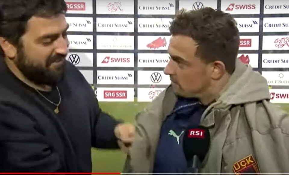 ВИДЕО: На Шаќири му облекоа јакна со амблем на УЧК- еве како реагираше фудбалерот