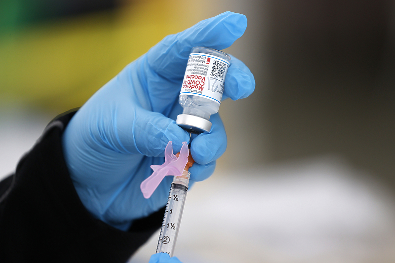 Шведска ја прекина вакцинацијата со оваа вакцина на помлади од 30 години