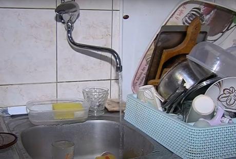 Мистерија во Бутел: Силна миризба на плин се шири во куќи без довод на гас
