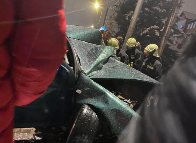 ФОТО: Сообраќајка со смртни последици вечерва во Скопје