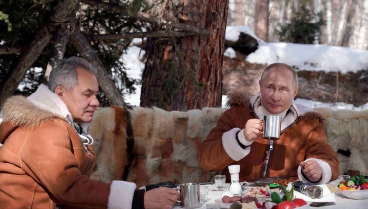 Најлојалниот човек на Путин исчезна среде војна: Објавена негова слика со рускиот претседател со оваа порака (ФОТО)