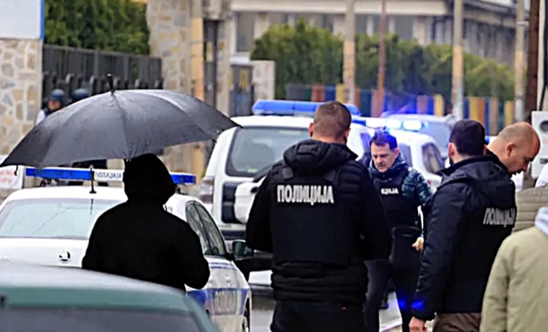 Таткото кој си го застрела синот и се заклучи во домот ИЗВРШИ САМОУБИСТВО- трагичен крај на ЗАЛОЖНИЧКАТА ДРАМА во Србија