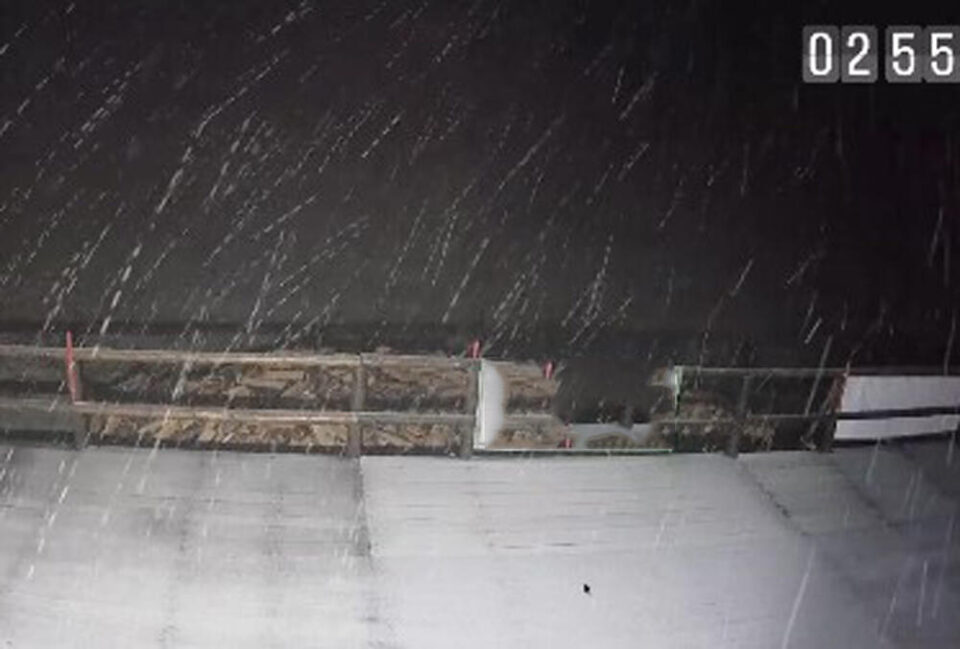 ВИДЕО: Омилената дестинација на Македонците веќе е ЗАБЕЛЕНА- падна првиот снег во соседна Србија