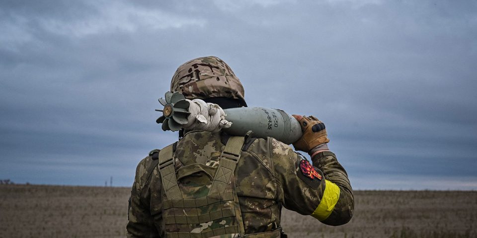 Беа означени како ТОП СИКРЕТ: Викендов протекоа доверливи документи за војната во Украина- повеќе не се тајна