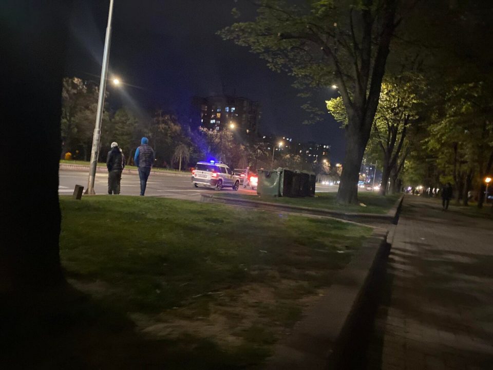 ВОНРЕДНА ВЕСТ: Сериозен инцидент вечерва во Скопје (ФОТОГРАФИИ ОД МЕСТОТО)