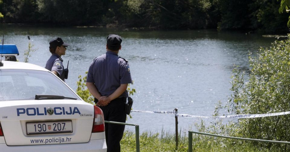 СЕ РАБОТИ НА УТВРДУВАЊЕ НА ИДЕНТИТЕТОТ: 18 годишна девојка се удави попладнево во Крушевица