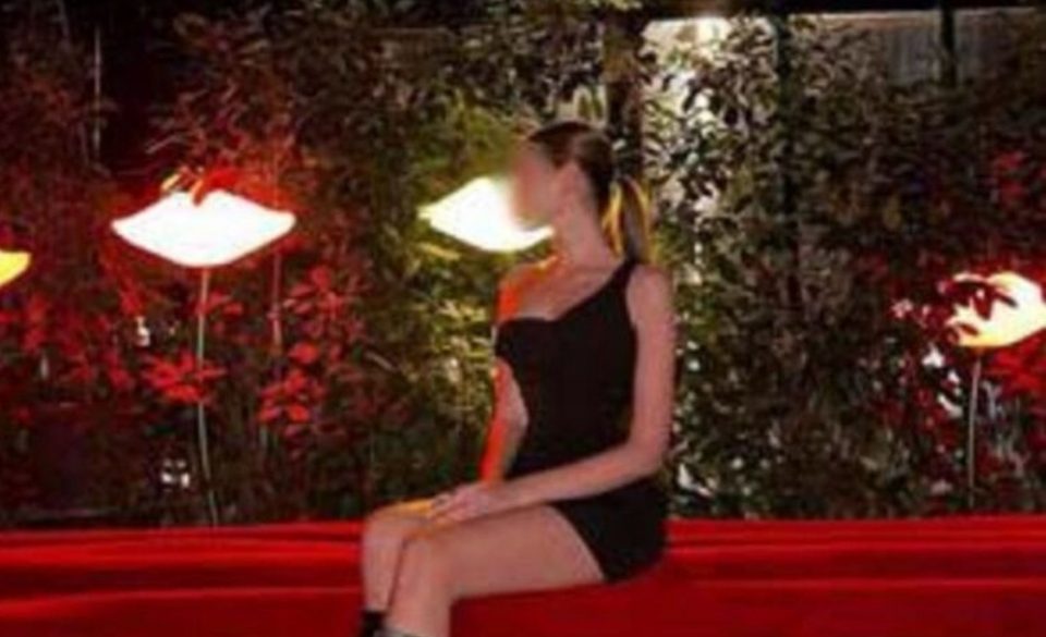 ФОТО: Ќерката на Чолиќ се појави во чизми од 2.300 евра- погледнете како изгледаат
