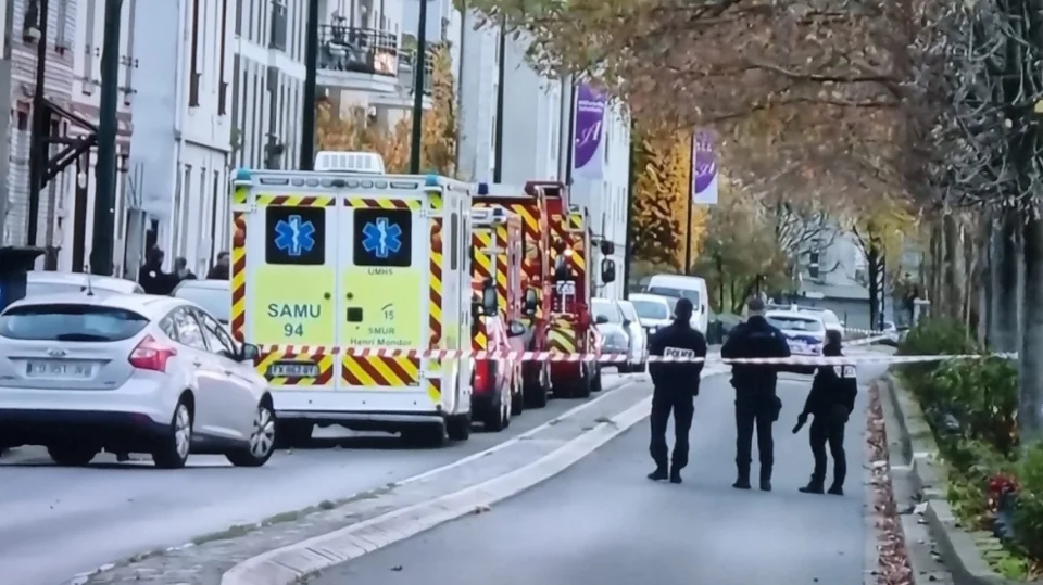 Страшно злосторство во Франција попладнево го потресе светот: Татко си ги уби своите три ќерки (5, 10, 11), мајката ја нема никаде