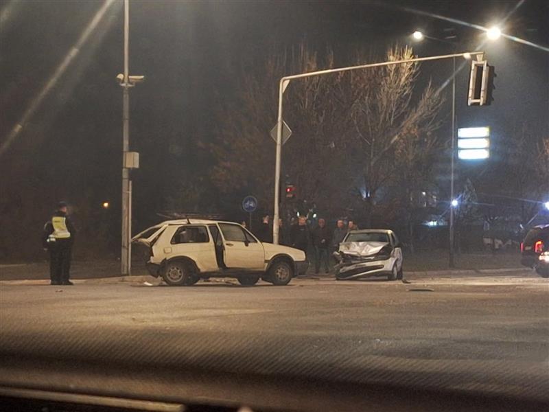 ФОТО: Тешка сообраќајка кај зградите ЏЕВАХИР