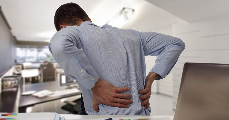 Три симптоми на болки во грбот кои може да бидат знак за рак на коските – болката посебно се јавува во овој дел од денот
