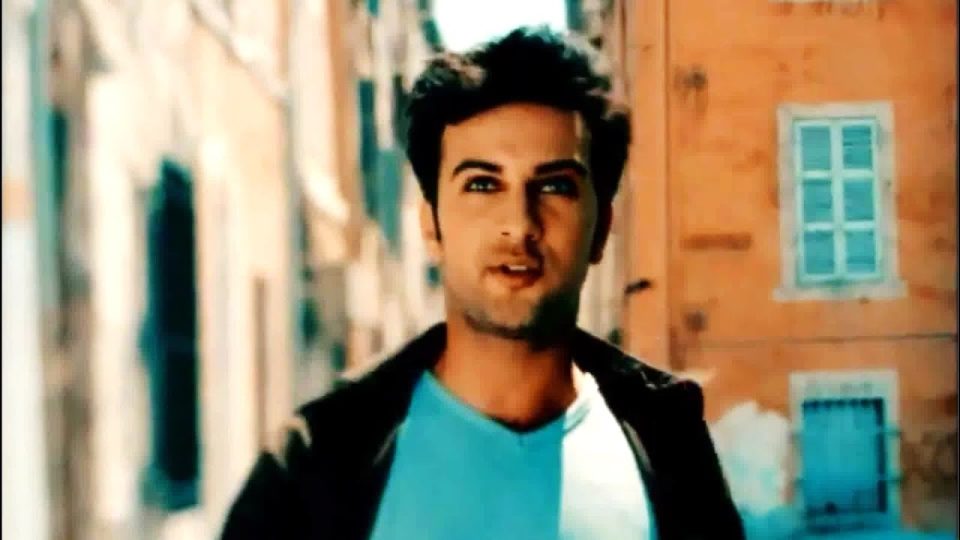 ФОТО: Погледнете како изгледа денес турскиот пејач Таркан по кој лудуваа Македонките
