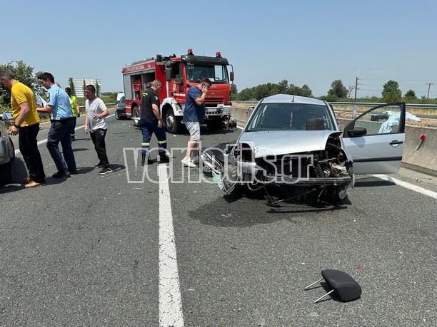 Стравични фотографии од сообраќајката во Грција во која загина Македонка: Повредените жени неофицијално се битолчанки