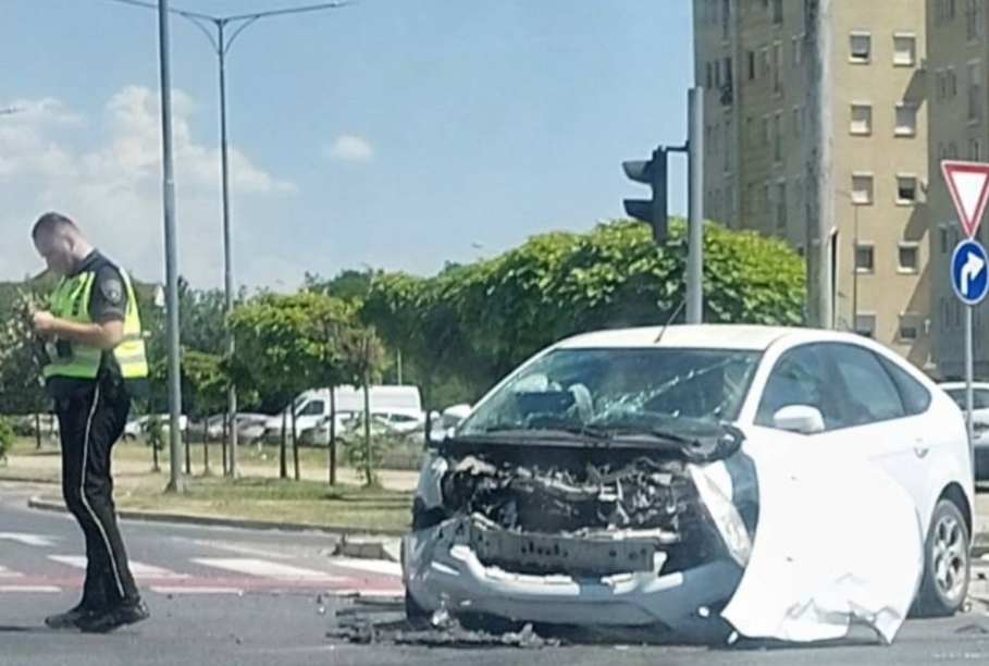 ФОТО: Тешка сообраќајка пред малку во Скопје