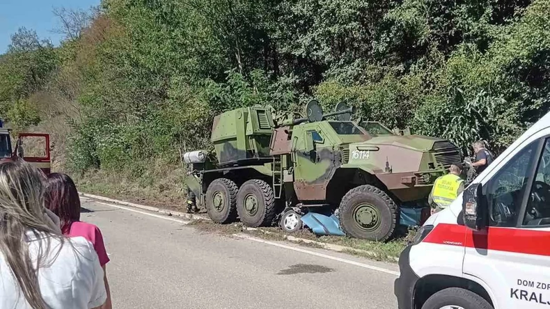 (први фотографии) УЖАС КАКОВ ШТО НЕ СЕ ПАМЕТИ: Петчлено семејство загина попладнево во стравична несреќа во Србија