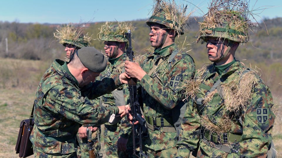 ЗАРЕМ НЕ Е ПРЕКРАТКО: Откриено колку дена ќе трае воениот рок во Србија