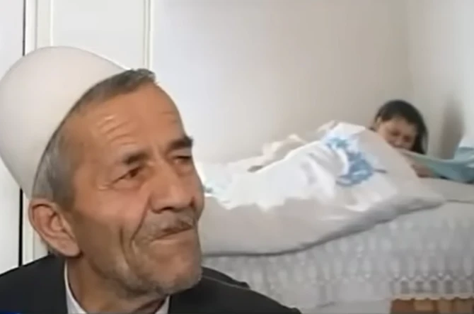 КУПЕН БРАК: Маж (71) платил 3.000 евра за невеста од Албанија – очекувал 35 годишна жена, но кога се појавила Валентина останал шокиран (ФОТО)