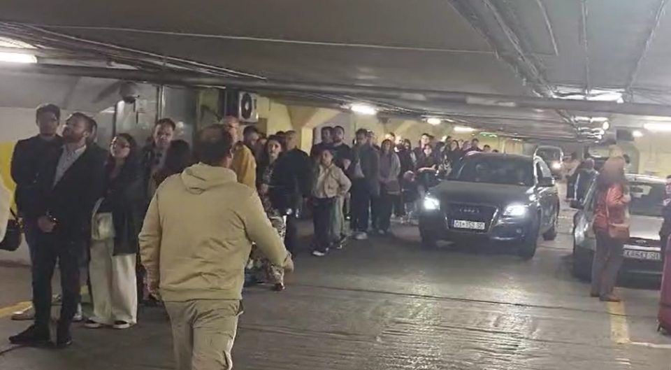 ФОТО: Хаос попладнево во ГТЦ во Скопје