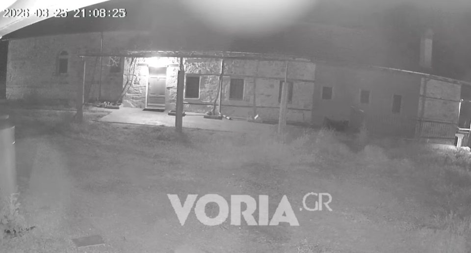 СЕ ПОЈАВИ СНИМКА: Застрашувачки татнеж од силниот земјотрес кој вечерва ја погоди Света Гора – монасите исплашени излегоа надвор (ВИДЕО)